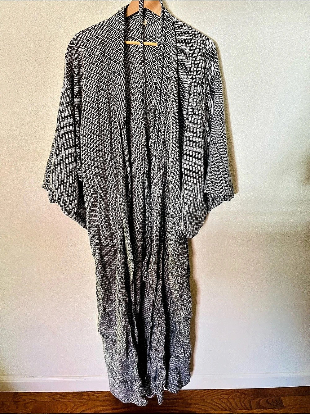 Geometric Cotton Kimono Traditional Japanese yukata robe style Vintage Flaw
